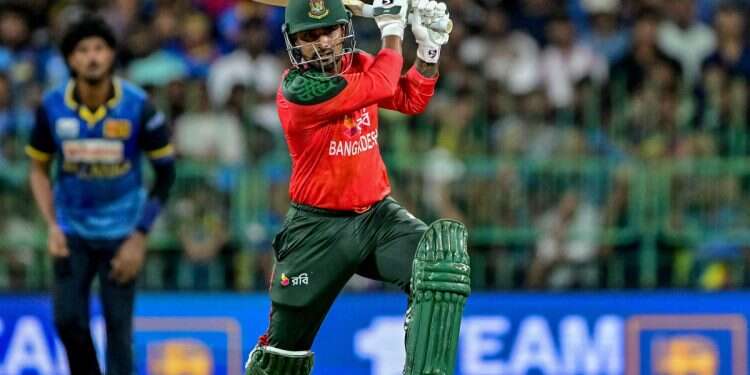 Taskin Ahmed redeems early drop with key Saim Ayub wicket as Bangladesh bowls first in T20I