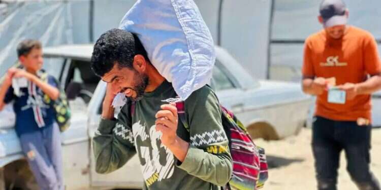 Hamas punishes Gazans seeking aid; Protests erupt in Muwasi