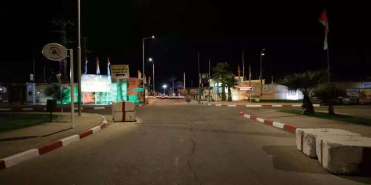 IDF soldier seriously injured in elevator accident at central Israel base