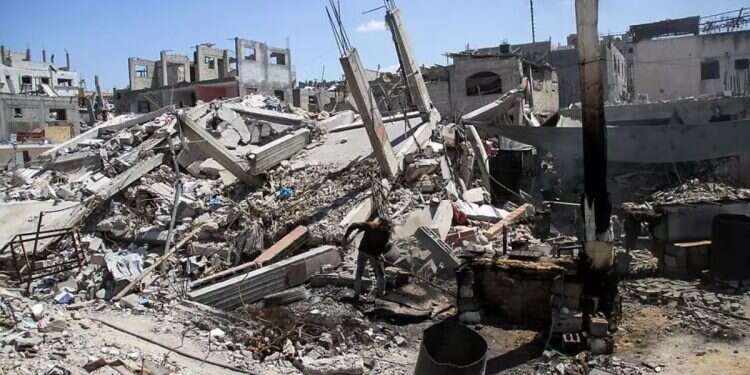 Reports: Palestinian unit assisting IDF in northern Gaza Strip