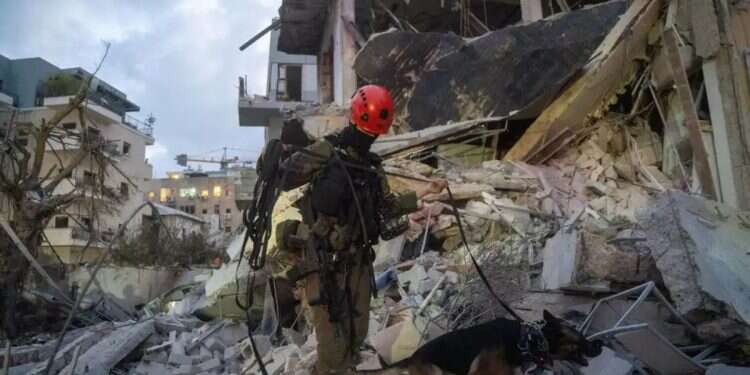 Israeli military official admits: Iranian missiles hit bases during war 