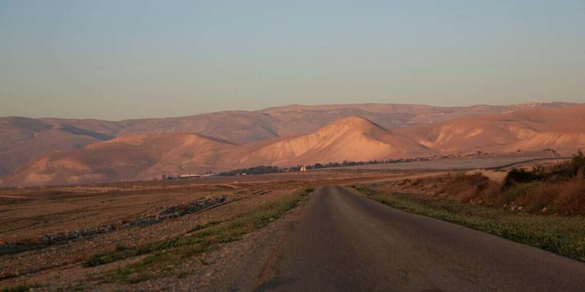 The Jordan Valley
?????: ??? ?????20/02/2014 Israel orders emergency killing of 200 starving crocodiles