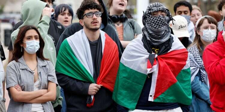 Major European universities foster 'climate of fear' for Jewish students, report finds