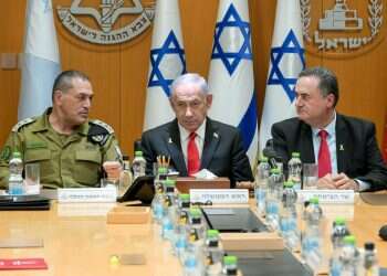 Netanyahu keeps senior ministers in the dark on 'fateful' decision