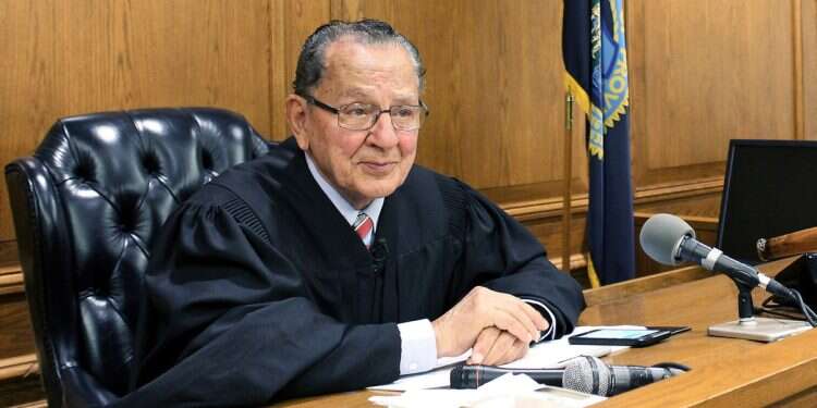 America's nicest judge dies at 88