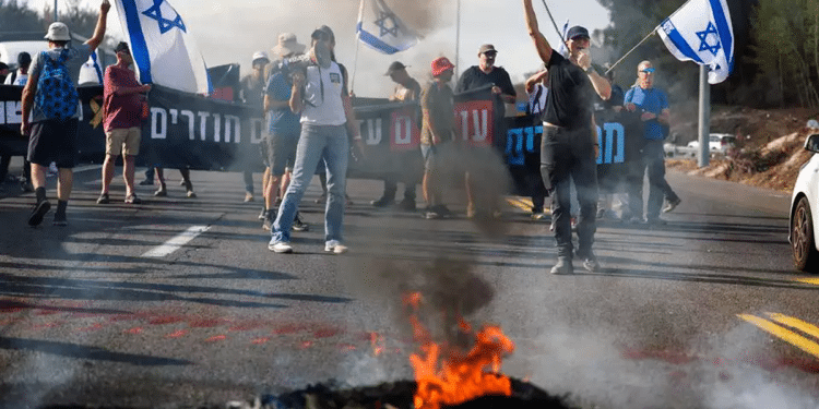 681 days of hell: Israeli hostage families' launch 'nation-wide shutdown'