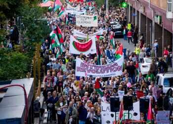 Norway poll: 'It seems like Israel is the center of the world'