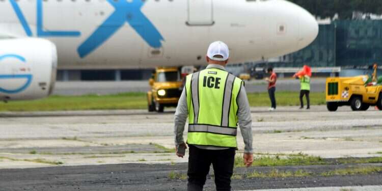 Trump deports 100 Iranians to Tehran