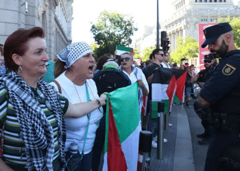 Spanish police cancel Israeli diplomat's lecture after threats