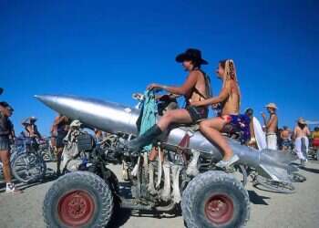 Burning Man honors victims of the Nova massacre