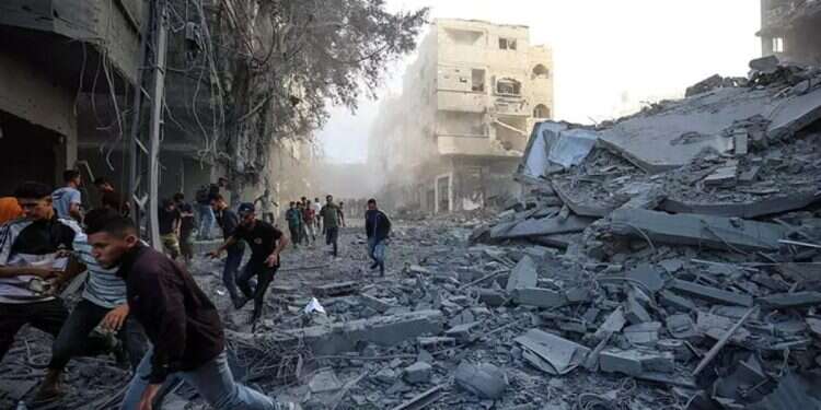 IDF strikes in Gaza following ceasefire violation. Photo: AFP Israeli security establishment furious over aid renewal as ceasefire resumes