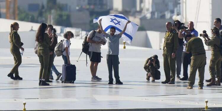 How hospitals prepare rooms for hostages