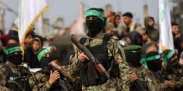 Hamas terrorists in the Gaza Strip. Photo: AFP Reconstruction on Israel's side, Somalia on Hamas'