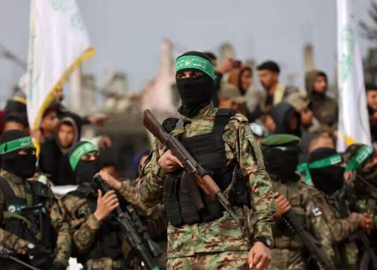 Hamas terrorists in the Gaza Strip. Photo: AFP Reconstruction on Israel's side, Somalia on Hamas'