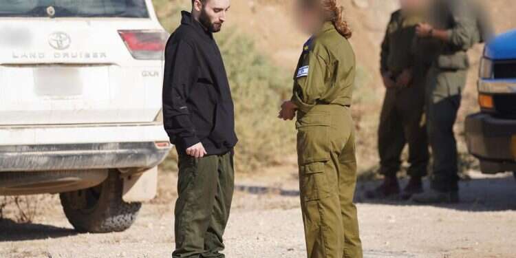 Hamas almost 'gave up' on hostage, mother reveals