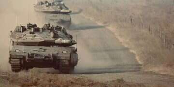 Tanks on the Gaza border. Photo: IDF Spokesperson’s Unit IDF shifts to defensive posture in Gaza