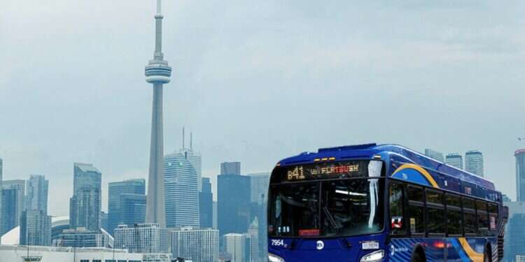 Canada's most polite bus thief gets directions from passengers