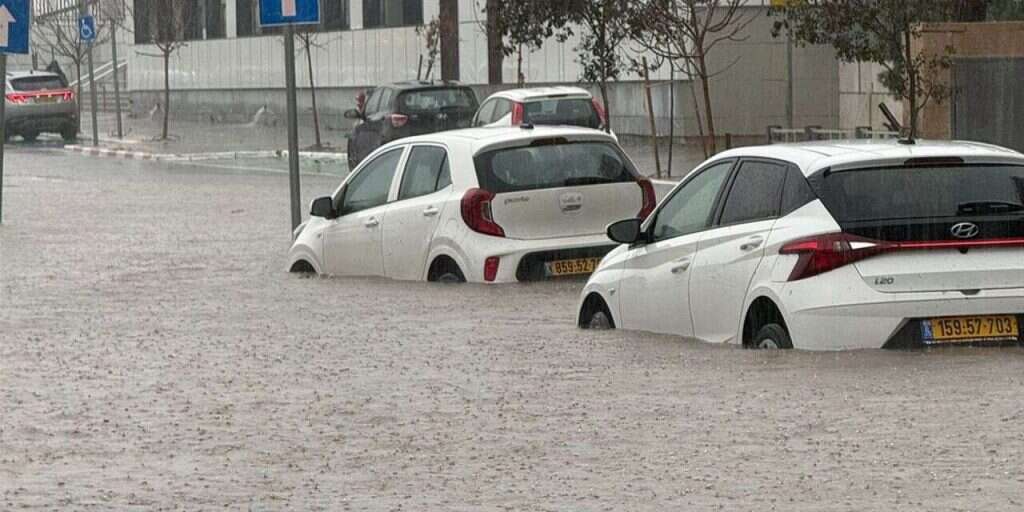 weather tomorrow מזג אוויר الطقس LIVE UPDATES: Storm Byron Hits Israel ...