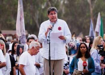 CEO Eric S. Goldstein speaks at the site of the party in Re'im marking October 7. Photo: UJA-Federation of New York New York and Israel: Shared strength through war and rebuilding