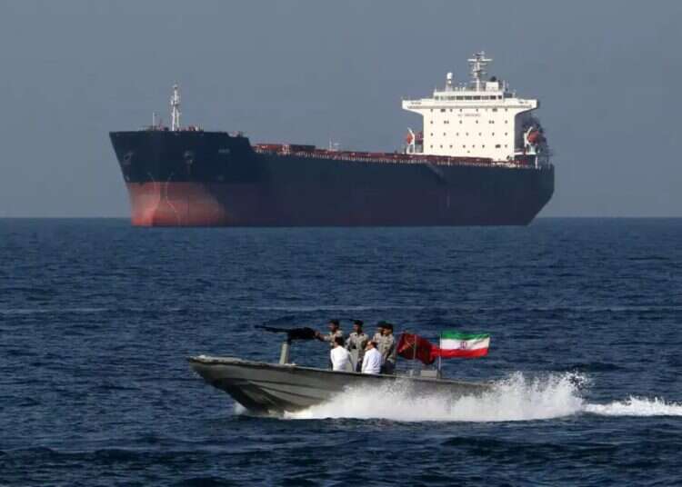 Iranian soldiers take part in a military flotilla in the Strait of Hormuz. Photo: AFP Iran launches Strait of Hormuz drill ahead of Switzerland talks