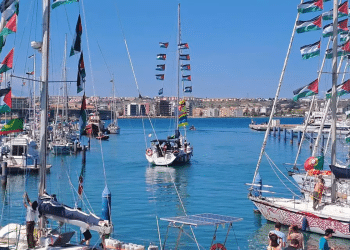68-vessel flotilla heads for Gaza as Netanyahu convenes emergency security talks