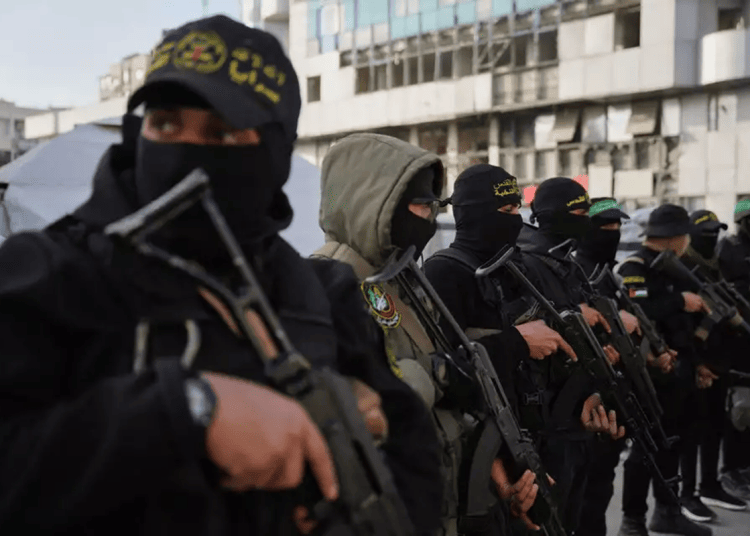 Hamas stonewalls on disarmament while piling on demands