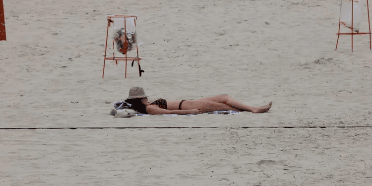 The sun-safety tool Israeli teens turned into a tanning guide