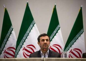 Report: US, Israel planned to install Ahmadinejad as Iran's leader
