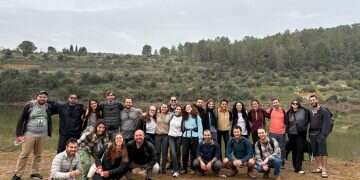 'No longer feel like an outsider': the community uniting Israelis and olim