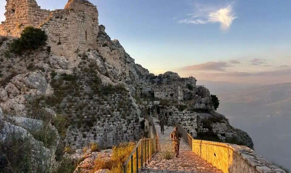 idf-captures-beaufort-castle-for-first-time-in-26-years-as-lebanon
