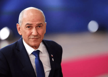 The hostile nation's U-turn toward Israel: 'Just come'
