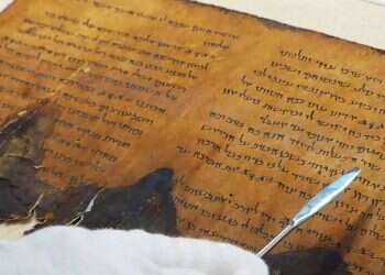 Israeli-European study tackles 2,000-year-old Dead Sea Scrolls mystery