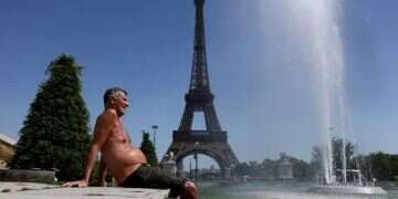 France sweats through hottest night since 1945