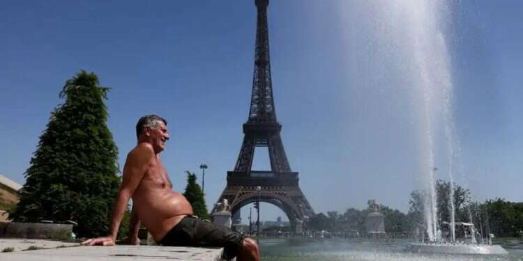France sweats through hottest night since 1945
