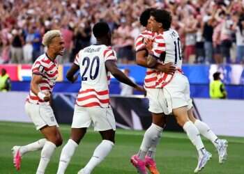 US national team celebrates. Photo: Reuters US opens World Cup with 4-1 win over Paraguay