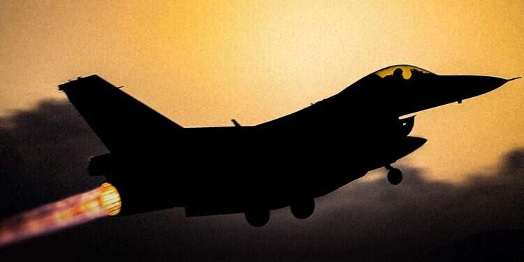 Israeli officials We are approaching boiling point on maximum alert