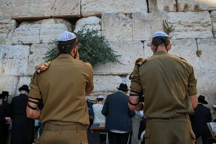 17th of Tammuz. Photo: Oren Ben Hakoon
