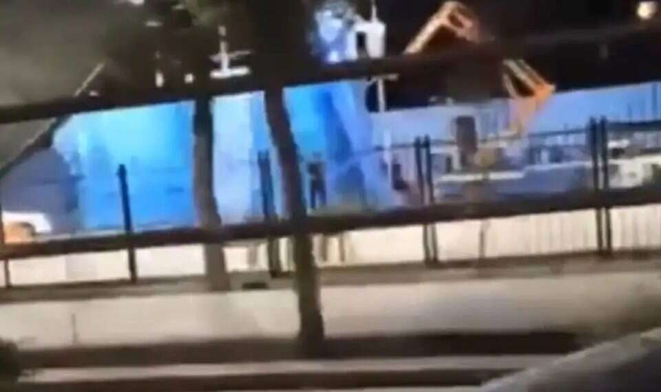 As world watches Hormuz, Iran erects gallows in protest square