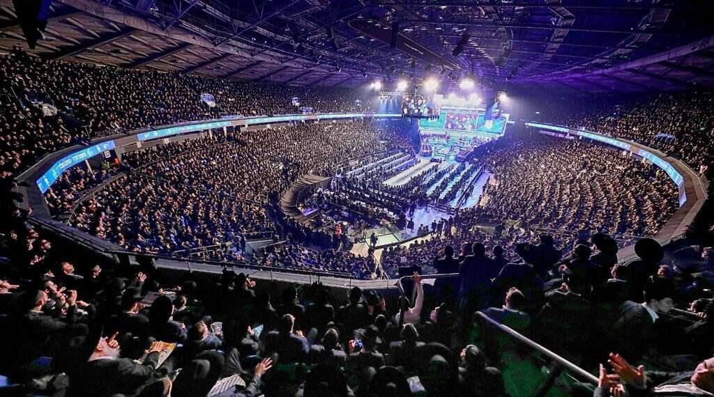 Photo: dirshu David Hofstedter: The name behind a global culture of consistent Torah learning