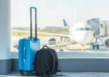 The US is changing airport security screening procedures. Photo: Getty Images New US airport scanners could leave some carry-ons grounded