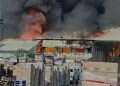 Fire at Strauss and Tapugan warehouses in Sderot, hazardous materials leak feared