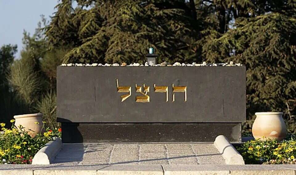 Theodor Herzl’s grave in Jerusalem. Photo: Lior Mizrahi Herzl's grandparents remains to be brought to Israel, buried beside him in Jerusalem