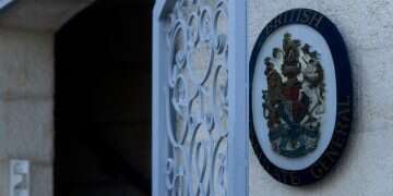 Will the UK defy Israel by keeping Jerusalem consulate open?