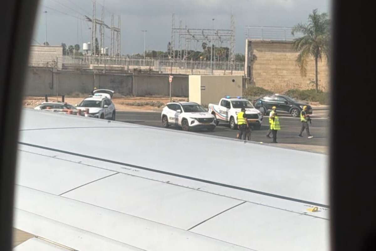Squawk Code 1200 Tel Aviv bound plane signal raises hijacking concerns | Israel Hayom