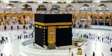 Alerts in Mecca after Houthi missile fire