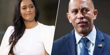 Palestinian journalist calls Jeffries an 'AIPAC monkey'