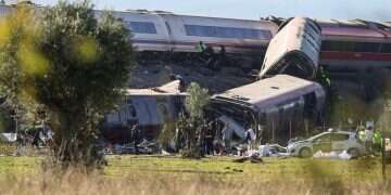A general view showing the derailed carriages of the two high-speed trains (AVE in Spanish symbols), one of Renfe and another of Iryo, that have crashed in the village of Urda, Toledo, Spain, 28 October 2026 At least 60 dead in Spain high-speed train crash