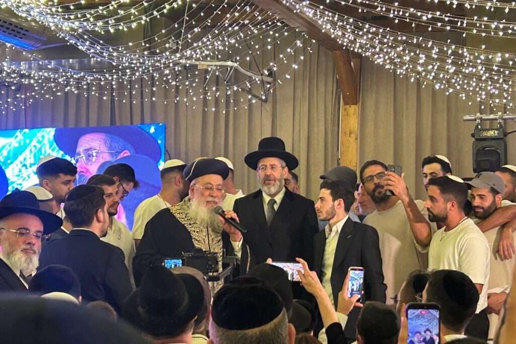 Simcha Tora Nova survivors dance with Torah three years after October 7 | Israel Hayom