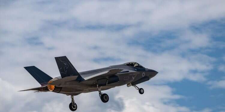 The truth behind the dramatic Israeli Air Force sortie toward Iran