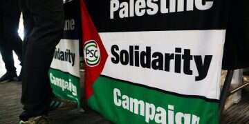 Pro-Palestinian propaganda by Britain's Green Party | Photo: Getty Images 'Zionism is racism': UK Green Party sets dangerous precedent